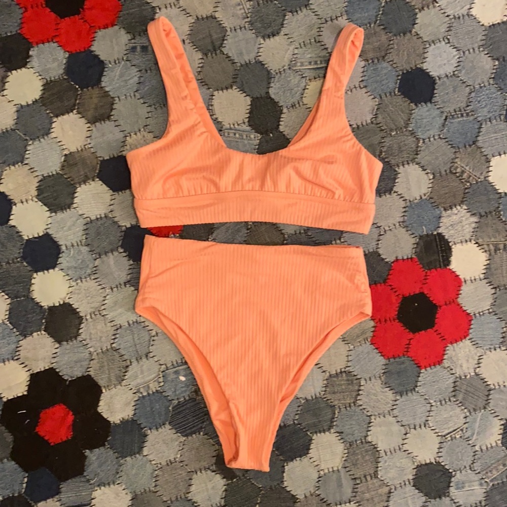 Vitamin A Sienna tank and high waisted bikini set